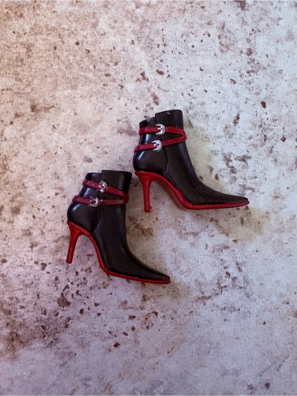Vintage Bratz Doll Rock Angels Yasmin Black Red Ankle Boots 2000s Feet Shoe Rare